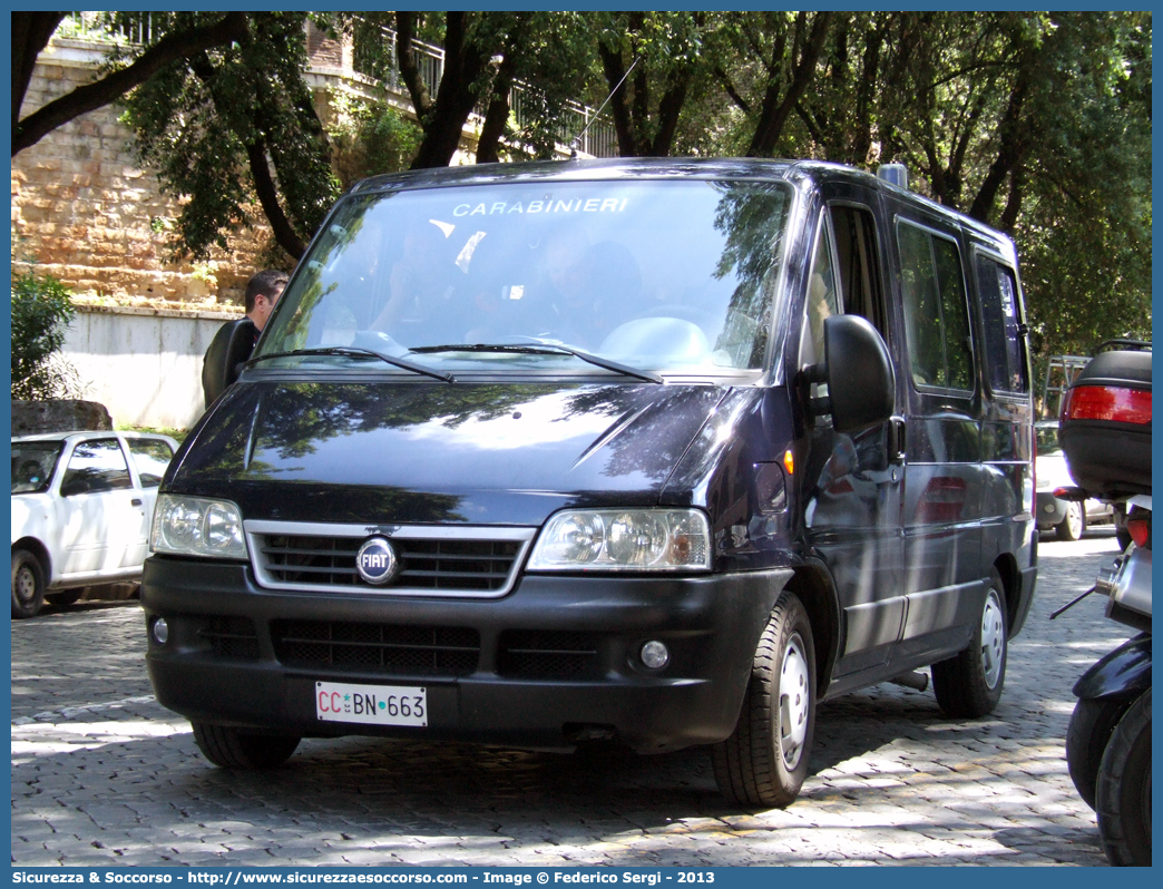 CC BN663
Arma dei Carabinieri
Centro e Nuclei Cinofili
Fiat Ducato II serie restyling
Parole chiave: CC;C.C.;Arma;Carabinieri;Centro;Nucleo;Nuclei;Cinofili;Fiat;Ducato;BN663