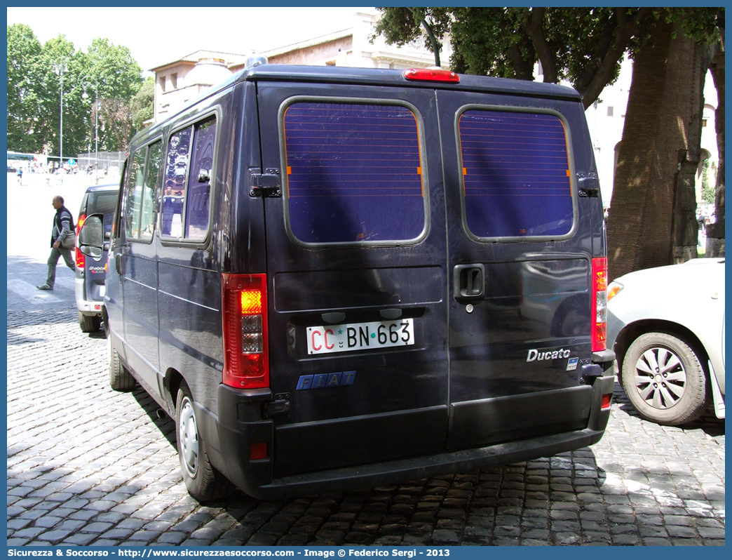 CC BN663
Arma dei Carabinieri
Centro e Nuclei Cinofili
Fiat Ducato II serie restyling
Parole chiave: CC;C.C.;Arma;Carabinieri;Centro;Nucleo;Nuclei;Cinofili;Fiat;Ducato;BN663