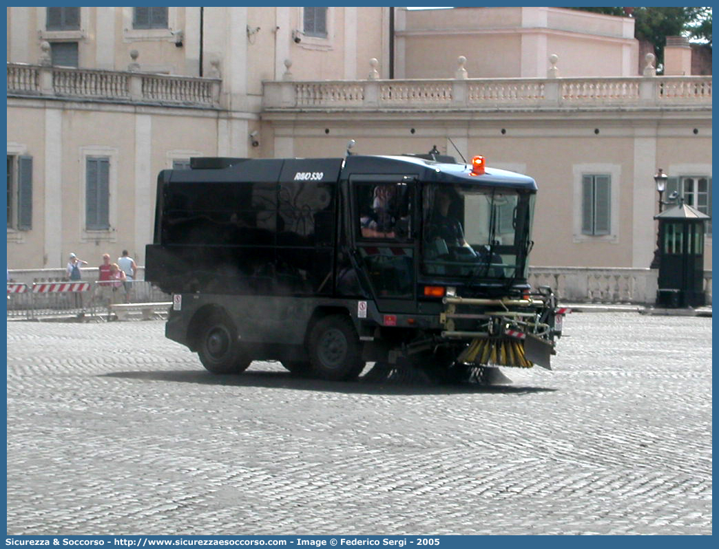 CC BT779
Arma dei Carabinieri
Reggimento Corazzieri
Ravo 530
Parole chiave: CC;C.C.;Arma;dei;Carabinieri;Reggimento;Corazzieri;Ravo;530