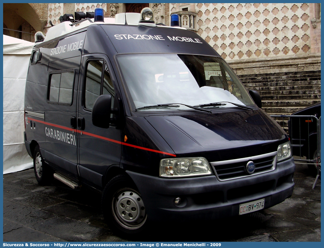 CC BV974
Arma dei Carabinieri
Fiat Ducato II serie restyling
Stazione Mobile
Allestitore Elevox S.r.l.
Parole chiave: CC;C.C.;Arma;Carabinieri;Fiat;Ducato;Stazione;Mobile;Elevox