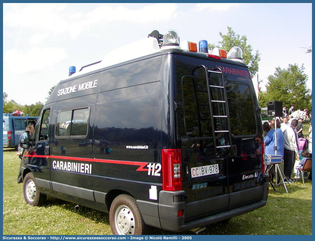 CC BV978
Arma dei Carabinieri
Fiat Ducato II serie restyling
Stazione Mobile
Allestitore Elevox S.r.l.
Parole chiave: CC;C.C.;Arma;Carabinieri;Fiat;Ducato;Stazione;Mobile;Elevox