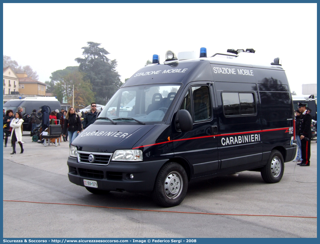 CC BV979
Arma dei Carabinieri
Fiat Ducato II serie restyling
Stazione Mobile
Allestitore Elevox S.r.l.
Parole chiave: CC;C.C.;Arma;Carabinieri;Fiat;Ducato;Stazione;Mobile;Elevox