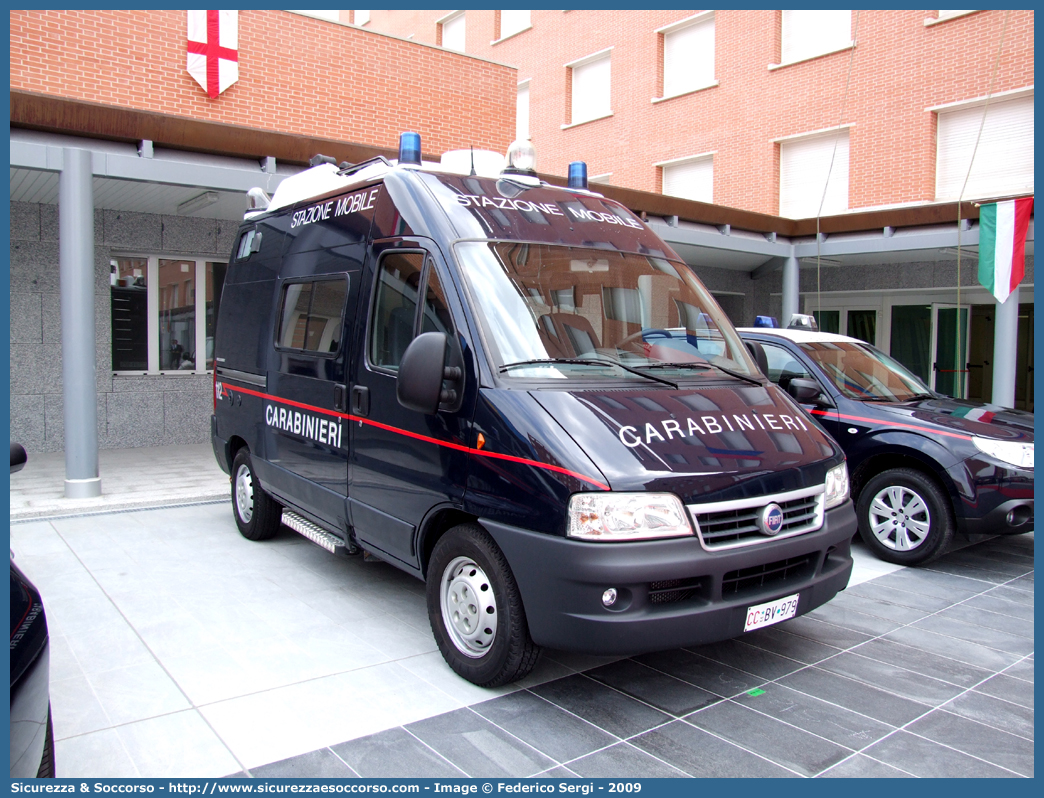 CC BV979
Arma dei Carabinieri
Fiat Ducato II serie restyling
Stazione Mobile
Allestitore Elevox S.r.l.
Parole chiave: CC;C.C.;Arma;Carabinieri;Fiat;Ducato;Stazione;Mobile;Elevox