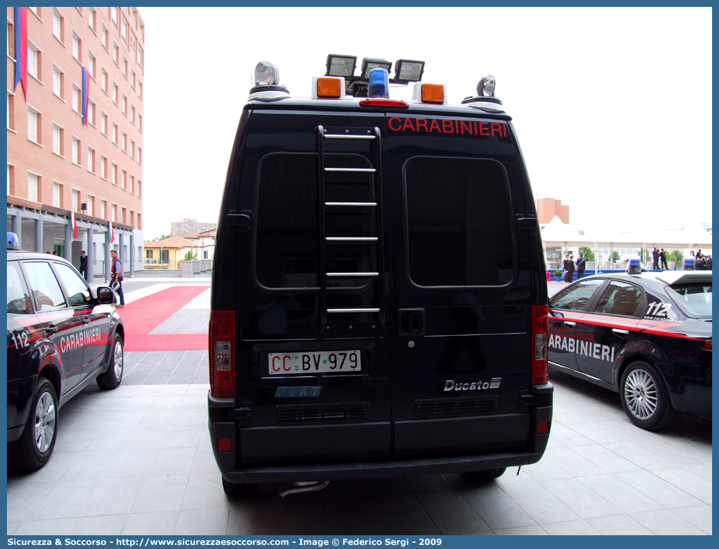 CC BV979
Arma dei Carabinieri
Fiat Ducato II serie restyling
Stazione Mobile
Allestitore Elevox S.r.l.
Parole chiave: CC;C.C.;Arma;Carabinieri;Fiat;Ducato;Stazione;Mobile;Elevox