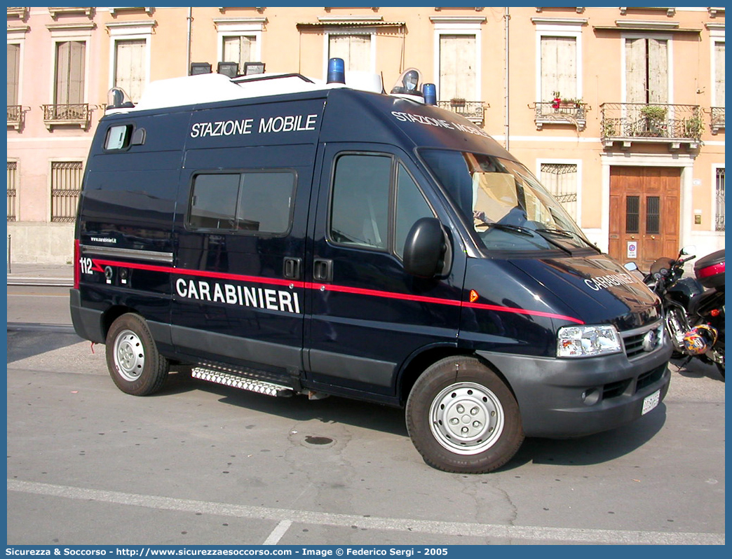 CC BV979
Arma dei Carabinieri
Fiat Ducato II serie restyling
Stazione Mobile
Allestitore Elevox S.r.l.
Parole chiave: CC;C.C.;Arma;Carabinieri;Fiat;Ducato;Stazione;Mobile;Elevox