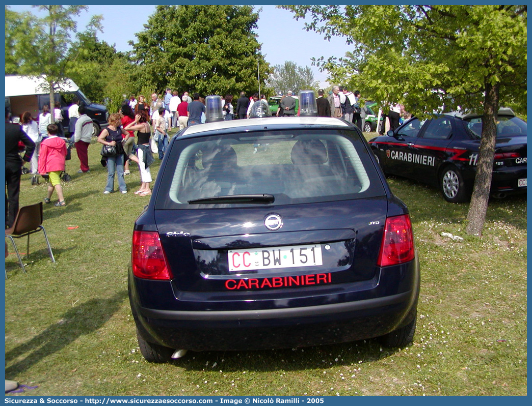 CC BW151
Arma dei Carabinieri
Fiat Stilo II serie
Parole chiave: CC;C.C.;Arma;dei;Carabinieri;Nucleo;Radiomobile;Radio;Mobile;Pattuglia;Pattuglie;Mobile;Mobili;di;Zona;Fiat;Stilo