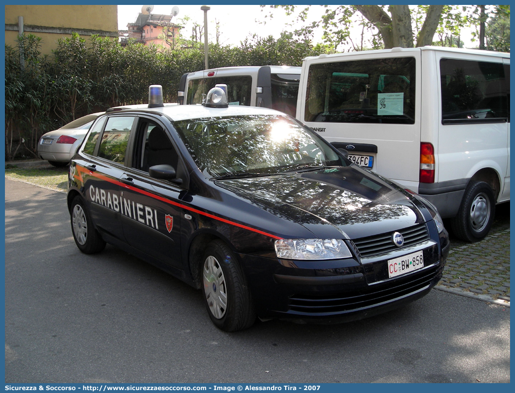 CC BW858
Arma dei Carabinieri
Fiat Stilo II serie
Parole chiave: CC;C.C.;Arma;dei;Carabinieri;Nucleo;Radiomobile;Radio;Mobile;Pattuglia;Pattuglie;Mobile;Mobili;di;Zona;Fiat;Stilo