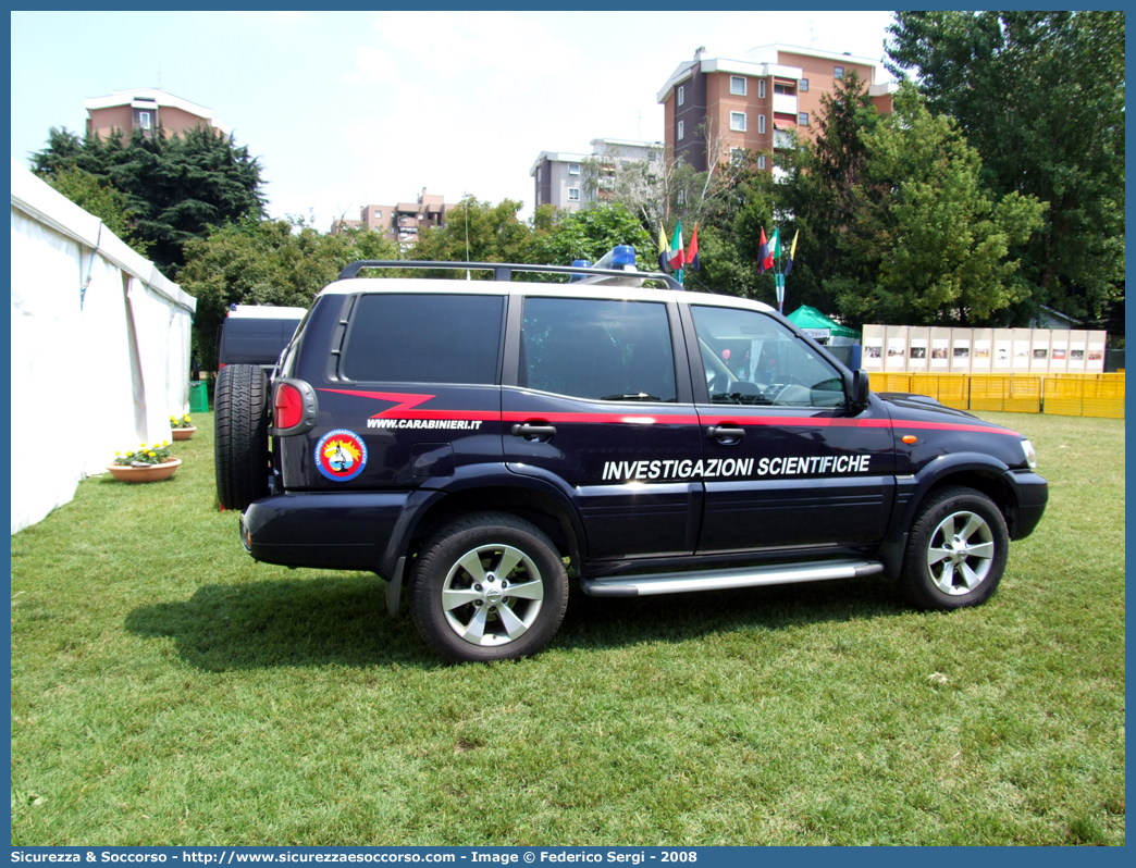 CC BZ542
Arma dei Carabinieri
Raggruppamento Carabinieri
Investigazioni Scientifiche
Nissan Terrano III serie
Allestitore Bollanti S.r.l.
Parole chiave: CCBZ542;Arma dei Carabinieri;Raggruppamento Carabinieri Investigazioni Scientifiche;RACIS;RIS;Nissan Terrano III serie