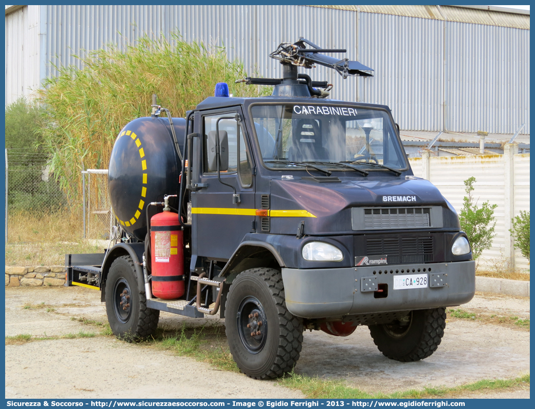 CC CA928
Arma dei Carabinieri
Raggruppamento Carabinieri Aeromobili
Bremach Job X4
Allestitore Rampini
Parole chiave: CC;C.C.;Arma;Carabinieri;Raggruppamento;Aeromobili;Bremach;Job;X4;Rampini