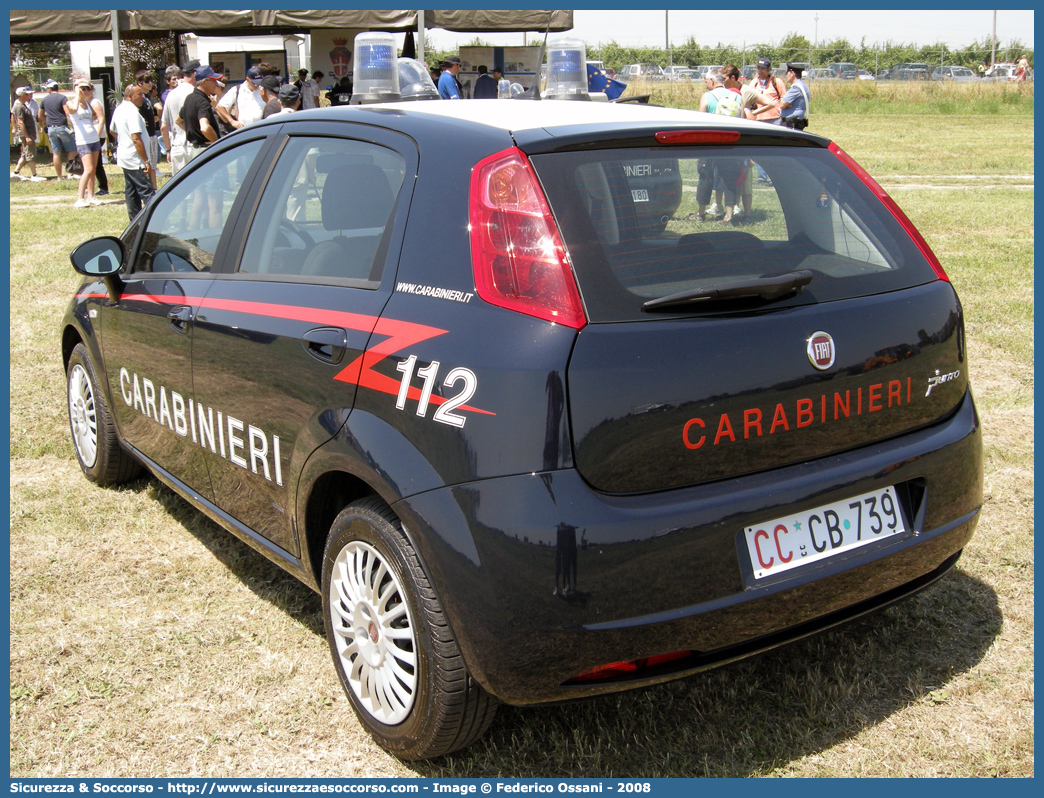 CC CB739
Arma dei Carabinieri
Fiat Grande Punto
Parole chiave: CC;C.C.;Arma;Carabinieri;Fiat;Grande;Punto;CB739