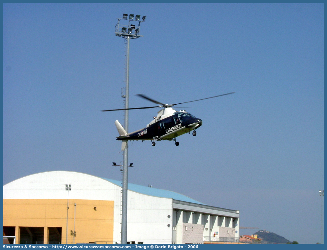 MM81219 / CC 107
Arma dei Carabinieri
Raggruppamento Carabinieri Aeromobili
Agusta A109 AII
Parole chiave: CC;C.C.;Arma;Carabinieri;Raggruppamento;Aeromobili;Agusta;A109;107