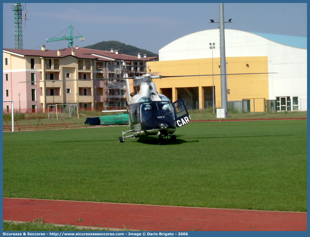 MM81219 / CC 107
Arma dei Carabinieri
Raggruppamento Carabinieri Aeromobili
Agusta A109 AII
Parole chiave: CC;C.C.;Arma;Carabinieri;Raggruppamento;Aeromobili;Agusta;A109;107