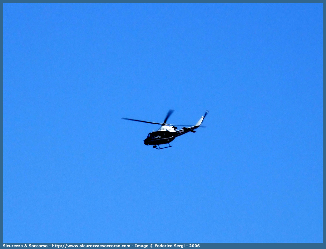 MM81314 / CC 10
Arma dei Carabinieri
Raggruppamento Carabinieri Aeromobili
Agusta Bell AB412 
Parole chiave: CC;C.C.;Arma;Carabinieri;Raggruppamento;Aeromobili;Agusta;Bell;AB412