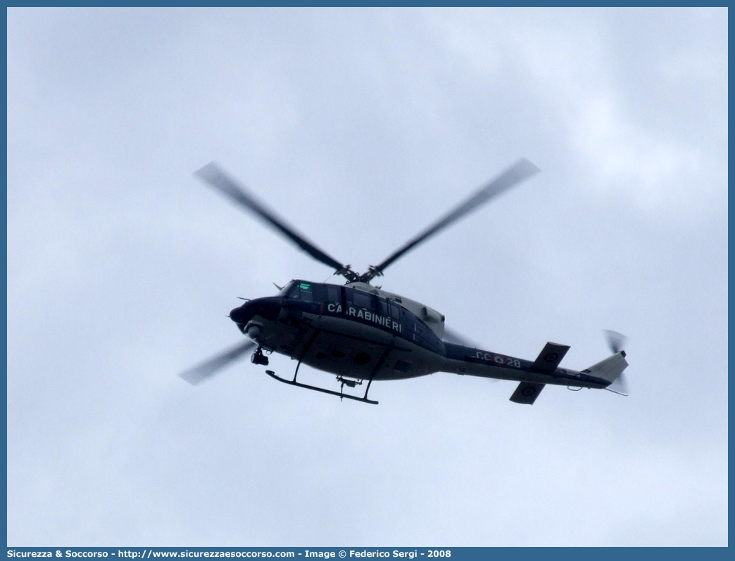 MM81462 / CC 28
Arma dei Carabinieri
Raggruppamento Carabinieri Aeromobili
Agusta Bell AB412 
Parole chiave: CC;C.C.;Arma;Carabinieri;Raggruppamento;Aeromobili;Agusta;Bell;AB412