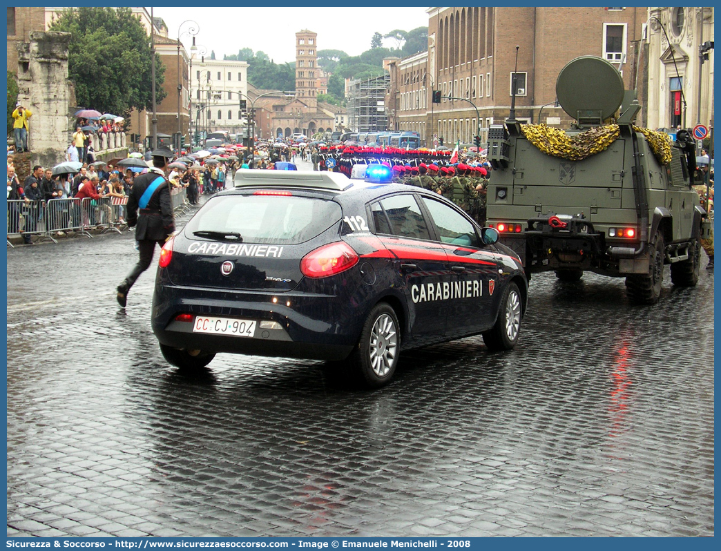 CC CJ904
Arma dei Carabinieri
Fiat Nuova Bravo
Parole chiave: CC;C.C.;Arma;dei;Carabinieri;Fiat;Nuova;Bravo;Nucleo;Operativo;Radio;Mobile;Radiomobile