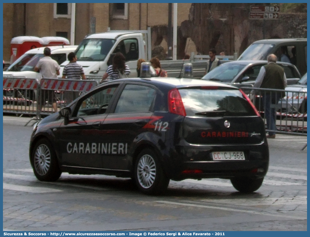 CC CJ968
Arma dei Carabinieri
Fiat Grande Punto
Parole chiave: CC;C.C.;Arma;Carabinieri;Fiat;Grande;Punto;CJ968