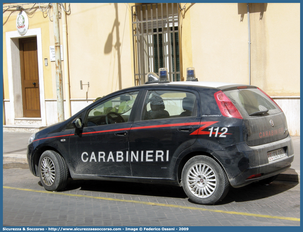 CC CK087
Arma dei Carabinieri
Fiat Grande Punto
Parole chiave: CC;C.C.;Arma;Carabinieri;Fiat;Grande;Punto;CK087