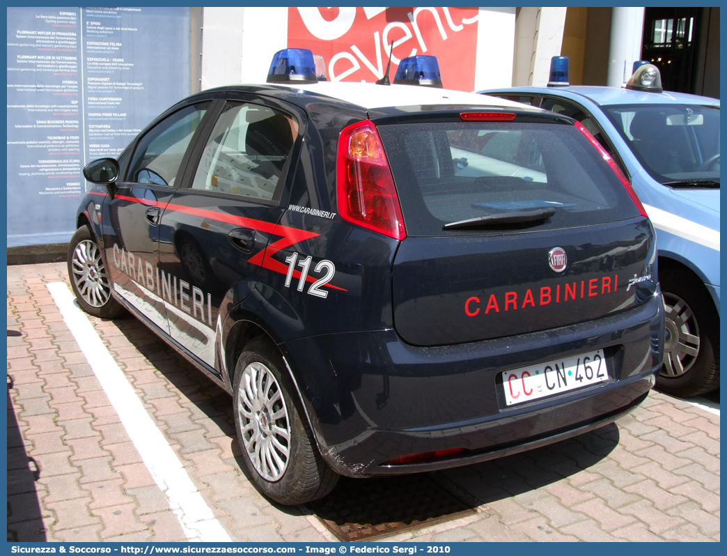 CC CN462
Arma dei Carabinieri
Fiat Grande Punto
Parole chiave: CC;C.C.;Arma;Carabinieri;Fiat;Grande Punto