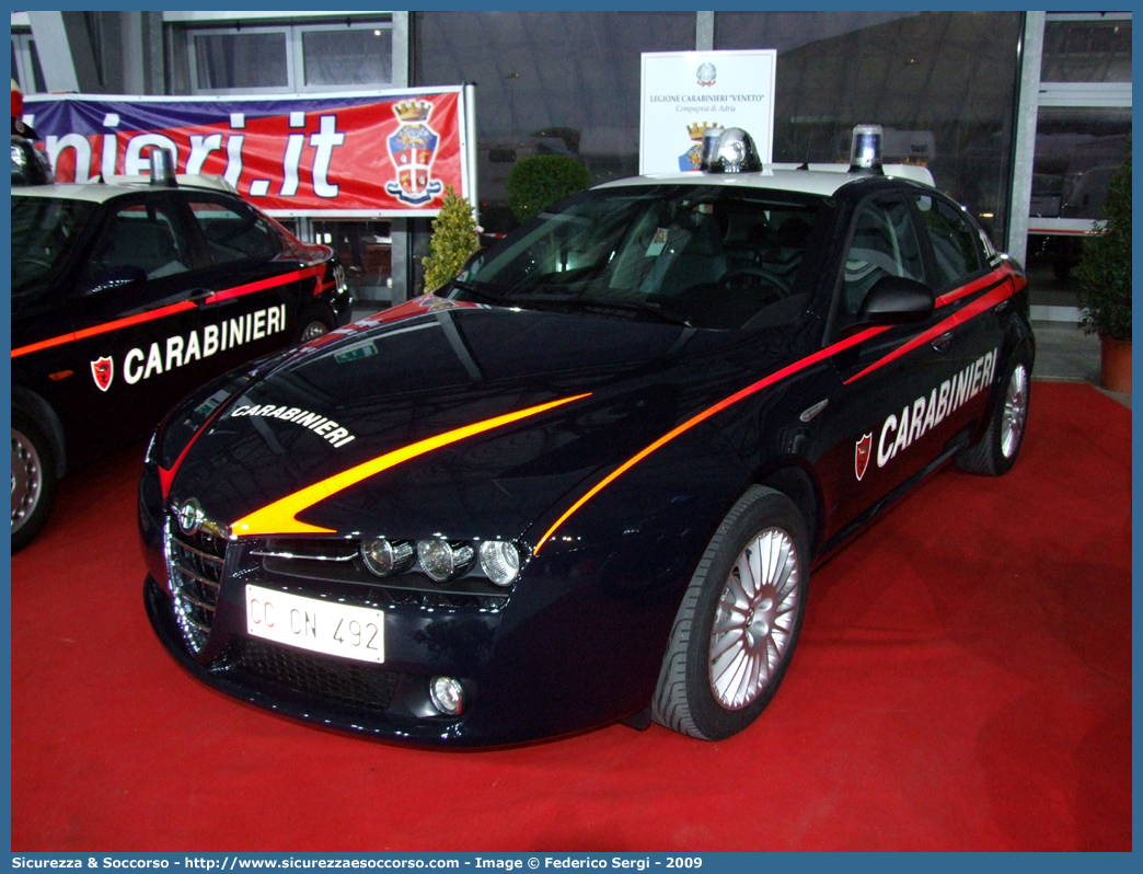 CC CN492
Arma dei Carabinieri
Alfa Romeo 159
Parole chiave: CC;C.C.;Arma;dei;Carabinieri;Alfa;Romeo;159;Radiomobile;CN492