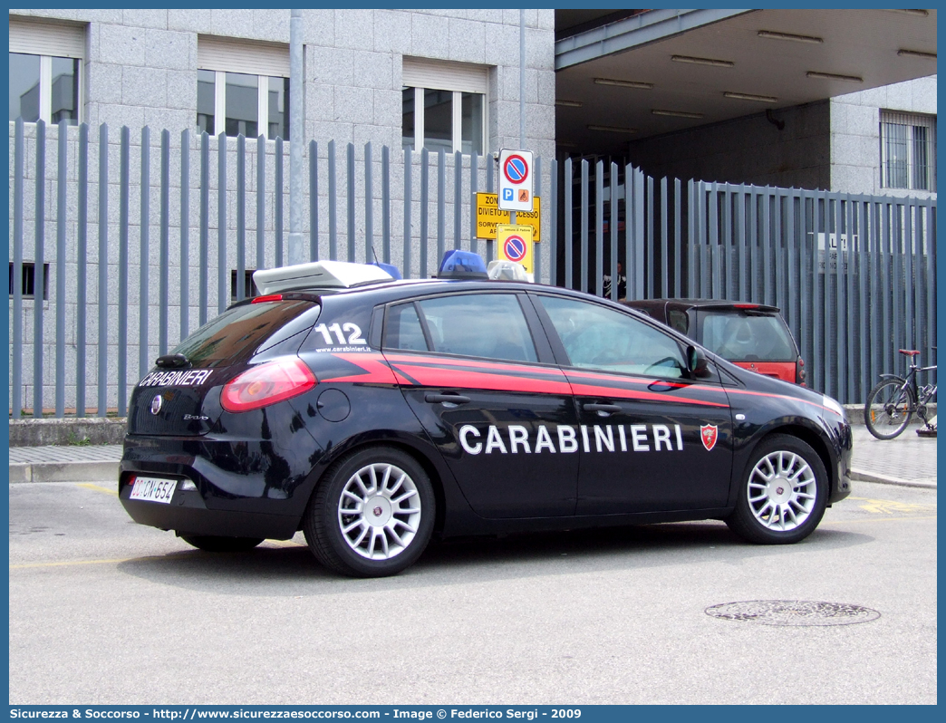 CC CN654
Arma dei Carabinieri
Fiat Nuova Bravo
Parole chiave: CC;C.C.;Arma;dei;Carabinieri;Fiat;Nuova;Bravo;Nucleo;Operativo;Radio;Mobile;Radiomobile