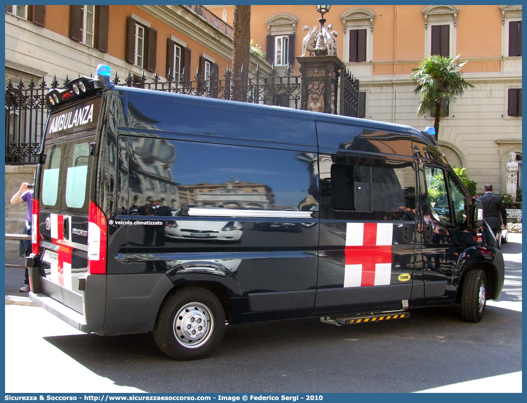 CC CN696
Arma dei Carabinieri
Reggimento Corazzieri
Fiat Ducato III serie
Allestitore Odone S.r.l.
Parole chiave: CC;C.C.;Arma;dei;Carabinieri;Reggimento;Corazzieri;Fiat;Ducato;X250;Odone