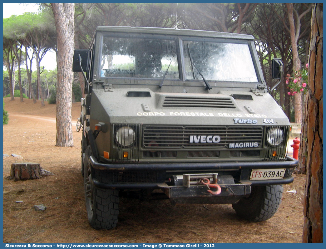 CFS 039AC
Corpo Forestale dello Stato
Nucleo Antincendio Boschivo
Iveco 40-10WM
Parole chiave: Corpo;Forestale;Stato;Corpo Forestale dello Stato;CFS;C.F.S.;Antincendio;Boschivo;AIB;A.I.B.;Iveco;40-10WM;40-10 WM;VM90;VM 90