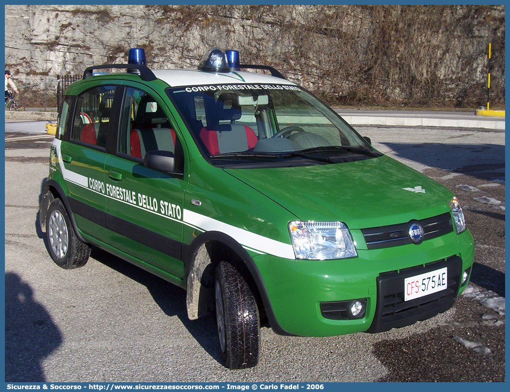 CFS 575AE
Corpo Forestale dello Stato
Fiat Nuova Panda 4x4 I serie
Parole chiave: Corpo;Forestale;Stato;Corpo Forestale dello Stato;CFS;C.F.S.;Fiat;Nuova Panda