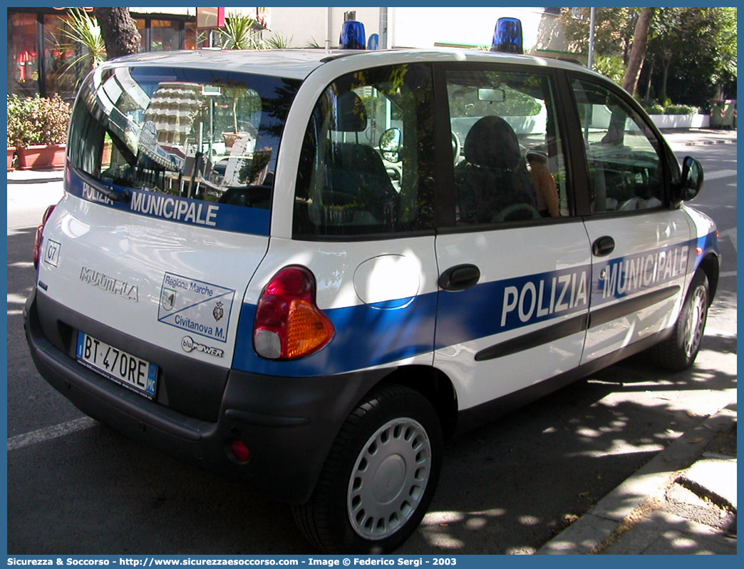 -
Polizia Municipale
Comune di Civitanova Marche
Fiat Multipla I serie
Parole chiave: Polizia;Locale;Municipale;Civitanova Marche;Fiat;Multipla