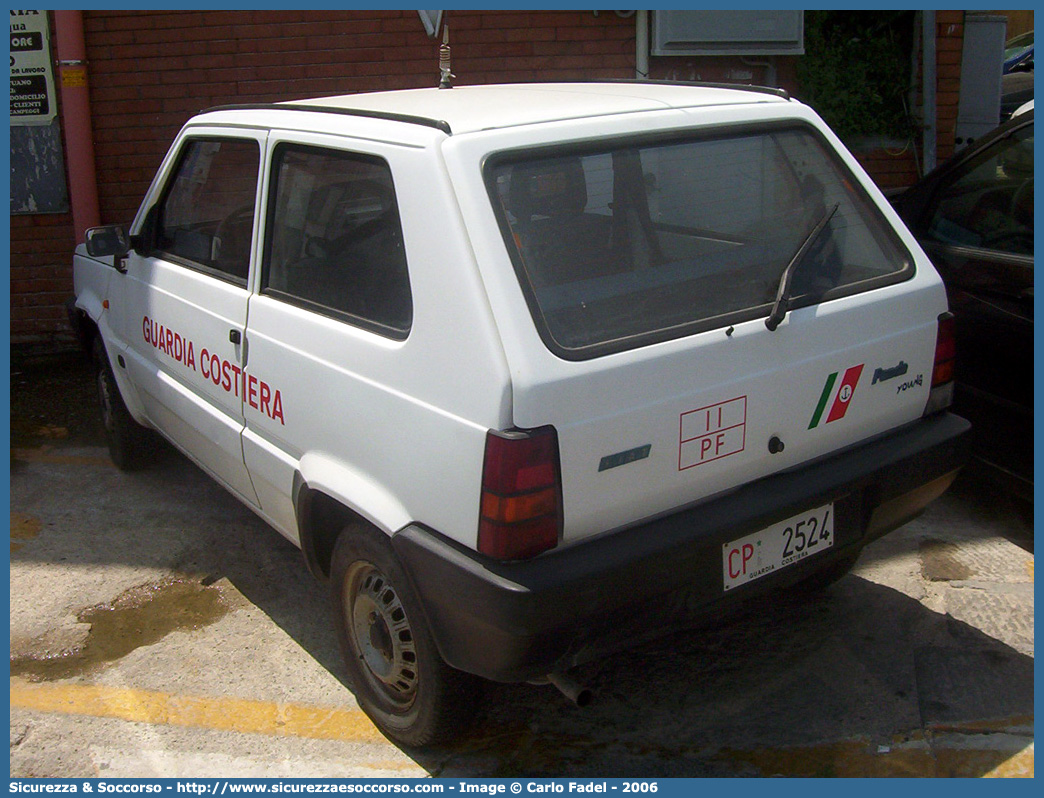 CP 2524
Corpo delle Capitanerie di Porto
Guardia Costiera 
Fiat Panda II serie
Parole chiave: GC;G.C.;CP;C.P.;Guardia;Costiera;Capitaneria;Capitanerie;di;Porto;Fiat;Panda