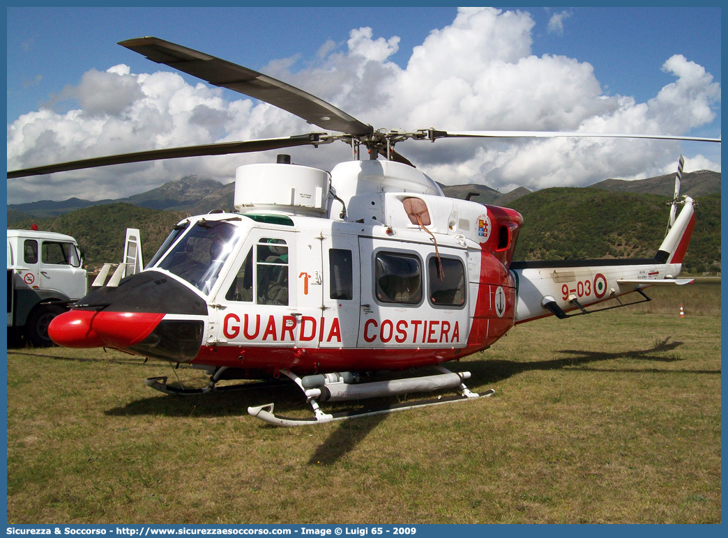 MM81384 / 9-03 "Koala 03"
Corpo delle Capitanerie di Porto
Guardia Costiera 
Agusta Bell AB412CP
Parole chiave: CP;GC;C.P.;G.C.;Guardia Costiera;Capitaneria di Porto;Agusta;Bell;AB;412;CP;9-03;9;03