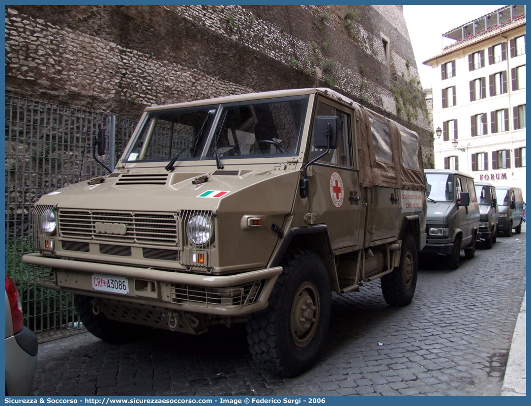 CRI A3086
Croce Rossa Italiana
Corpo Militare
Iveco VM90 Torpedo
Parole chiave: CRIM;C.R.I.M.;Croce;Rossa;Italiana;Corpo;Militare;Iveco;VM90;VM90T;Torpedo