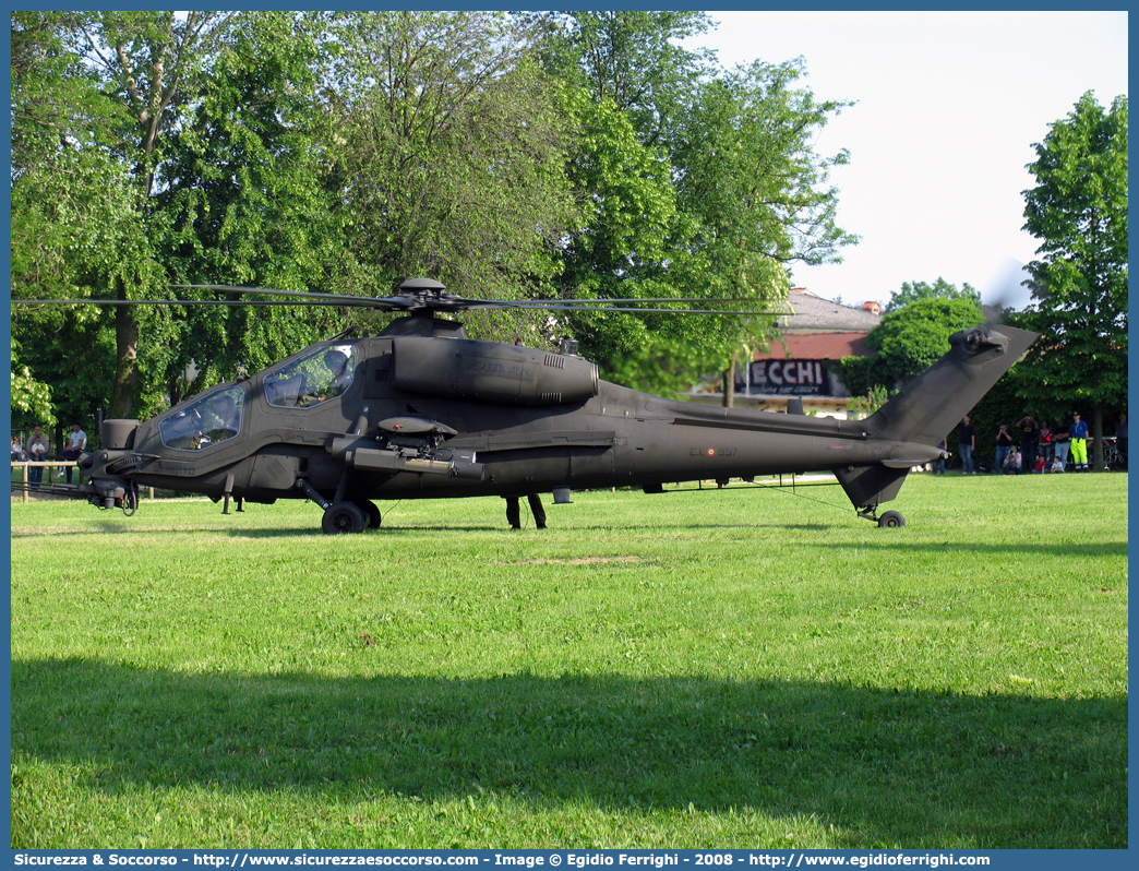 MM81427 / EI-957
Esercito Italiano
Aviazione dell'Esercito
Agusta A129 "Mangusta"
Parole chiave: EI;E.I.;Esercito;Italiano;Aviazione;Agusta;A129;Mangusta