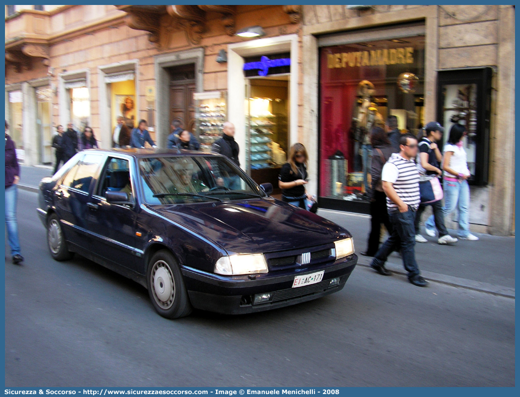 EI AC171
Esercito Italiano
Fiat Croma II serie
Parole chiave: EI;E.I.;Esercito;Italiano;Autovetture;Fiat;Croma II serie;AC171