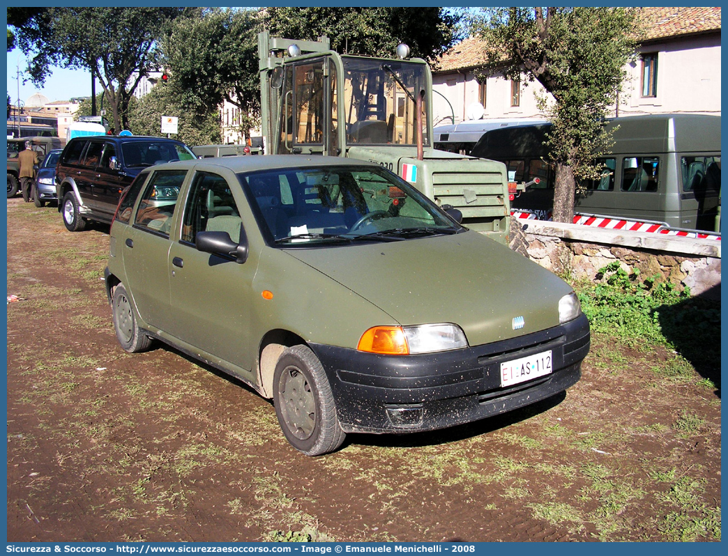 EI AS112
Esercito Italiano
Fiat Punto I serie
Parole chiave: EI;E.I.;Esercito;Italiano;Autovetture;Fiat;Punto I serie;AS112