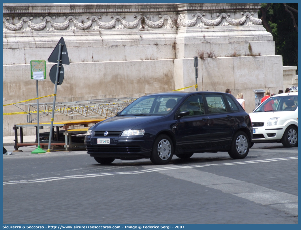 EI CG835
Esercito Italiano
Fiat Stilo II serie
Parole chiave: EI;E.I.;Esercito;Italiano;Autovetture;Fiat;Stilo;CG835