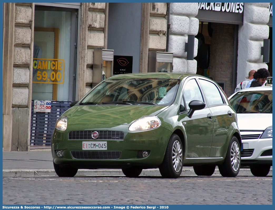 EI CM045
Esercito Italiano
Fiat Grande Punto
Parole chiave: EI;E.I.;Esercito;Italiano;Fiat;Grande;Punto