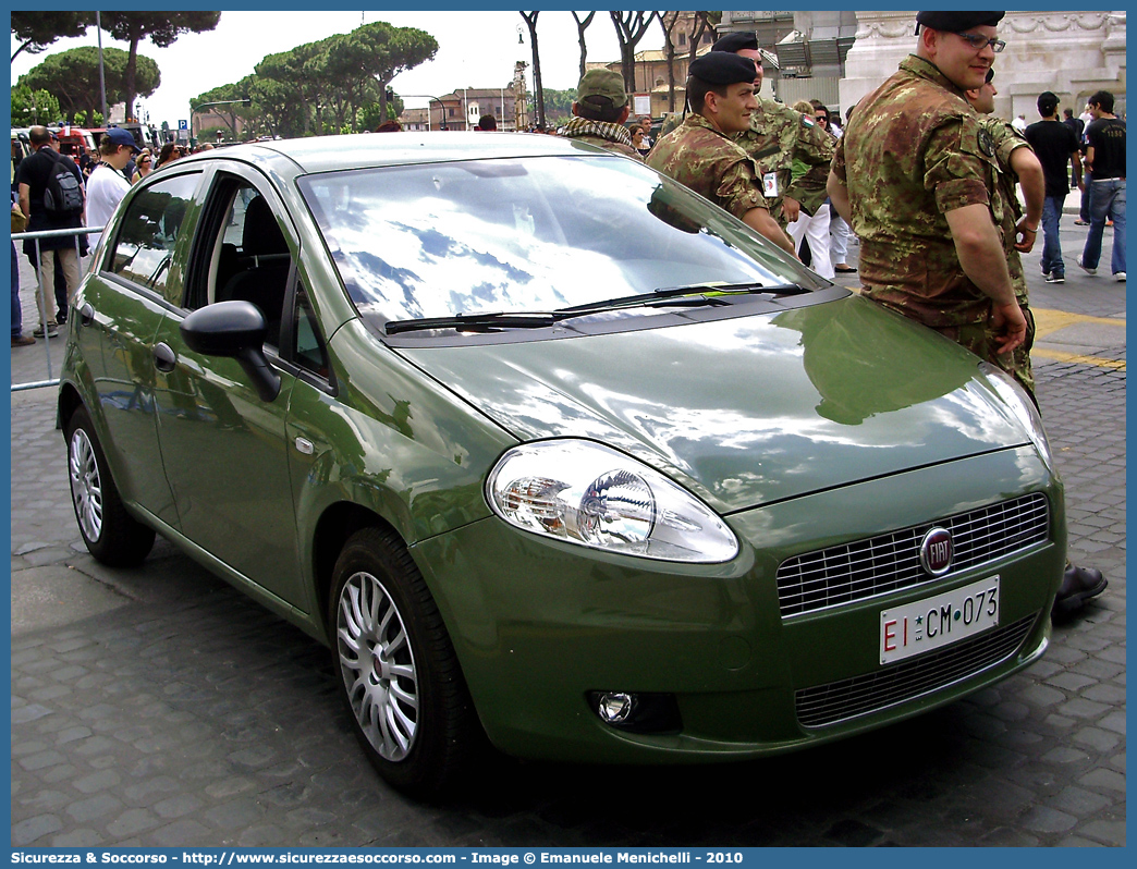 EI CM073
Esercito Italiano
Fiat Grande Punto
Parole chiave: EI;E.I.;Esercito;Italiano;Fiat;Grande;Punto