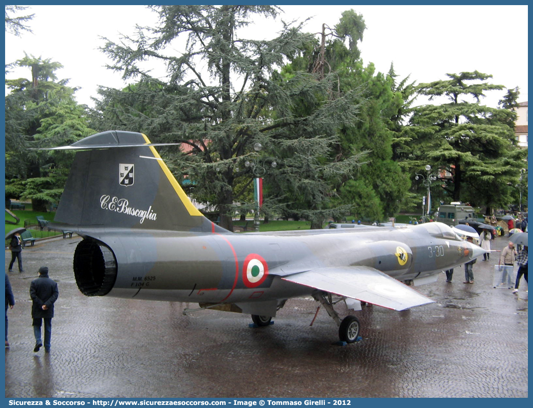 MM6525 / 3-30
Aeronautica Militare Italiana
Lockheed-Aeritalia F-104G "Starfighter"
Parole chiave: AM;A.M.I.;AMI;Aeronautica;Militare;Italiana;Lockheed;Aeritalia;F104G;F-104;Starfighter