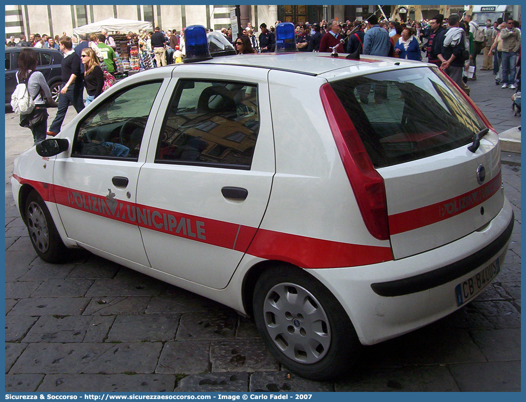 -
Polizia Municipale
Comune di Firenze
Fiat Punto II serie
Parole chiave: Polizia;Locale;Municipale;Firenze;Fiat;Punto