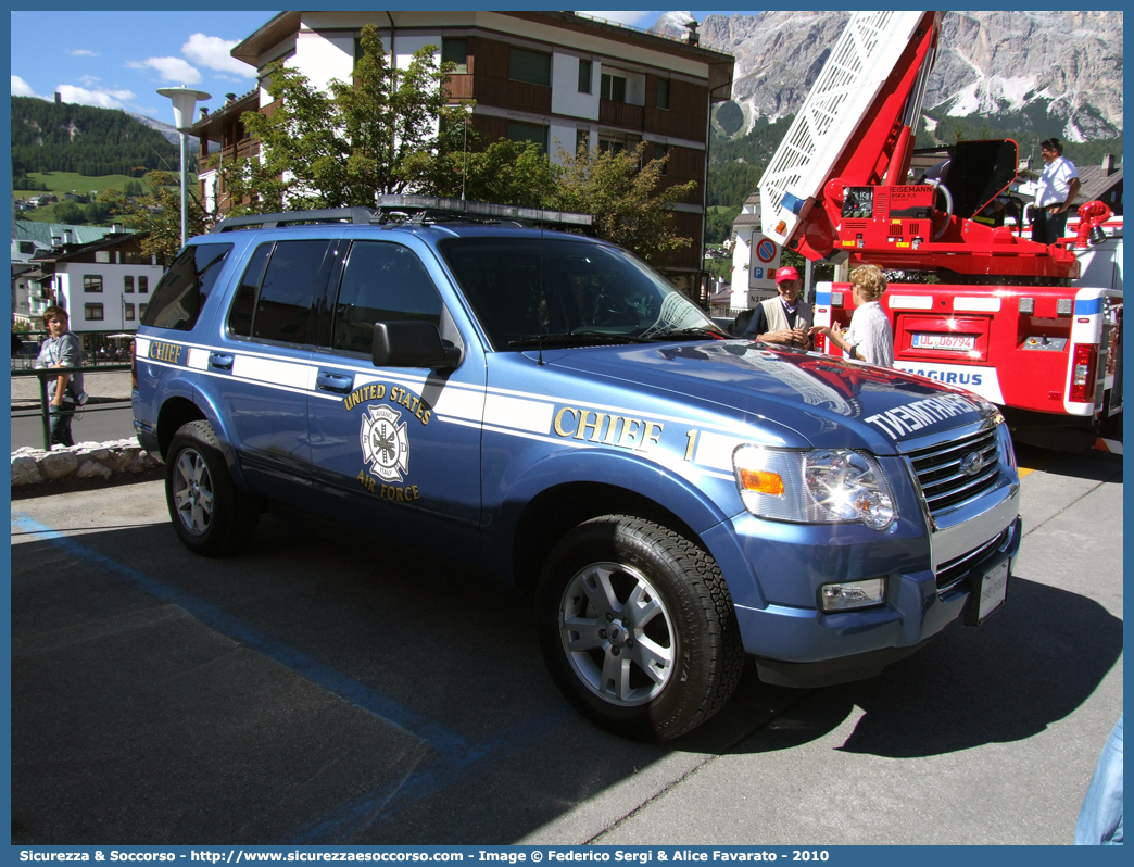 CHIEF 1
Allied Force in Italy
Fire & Emergency Service
Ford Explorer IV serie
Parole chiave: AFI;A.F.I.;Allied Force;Italy;USAF;U.S.A.F.;Air Force;Fire;Emergency;Service;Ford;Explorer;CHIEF;1