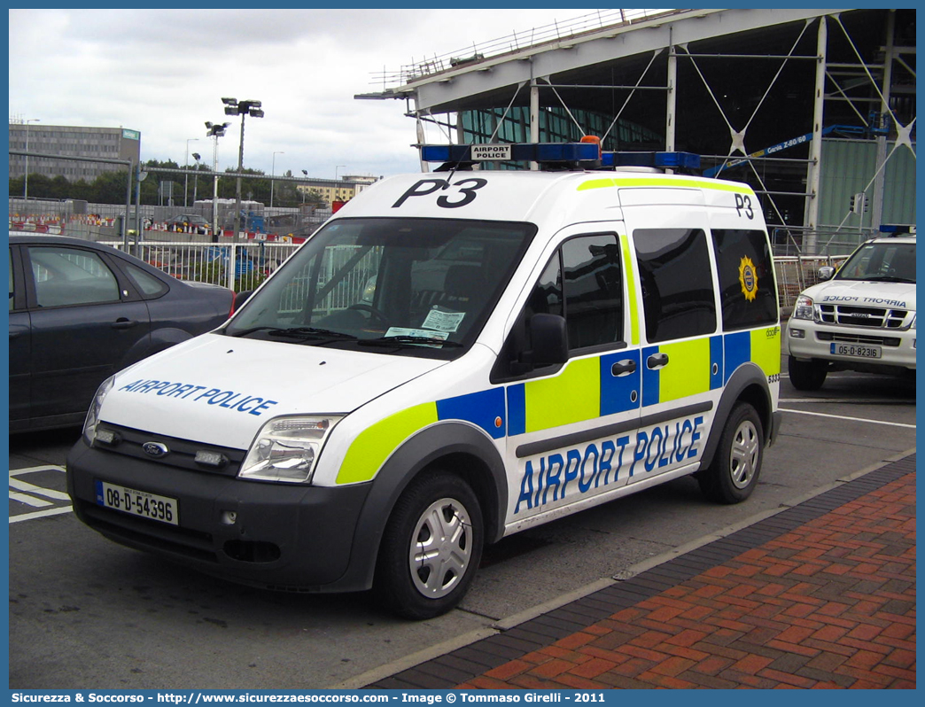 P3
Republic of Ireland
Poblacht na Héireann
Airport Police Service
Póilíní an t-Aerfoirt
Dublin Airport
Aerfort Bhaile Átha Cliath
Ford Tourneo Connect 
Parole chiave: Republic;Ireland;Poblacht na Héireann;Airport;Police;Service;Póilíní an t-Aerfoirt;Dublin;Airport;Aerfort Bhaile Átha Cliath;Ford;Tourneo;Connect