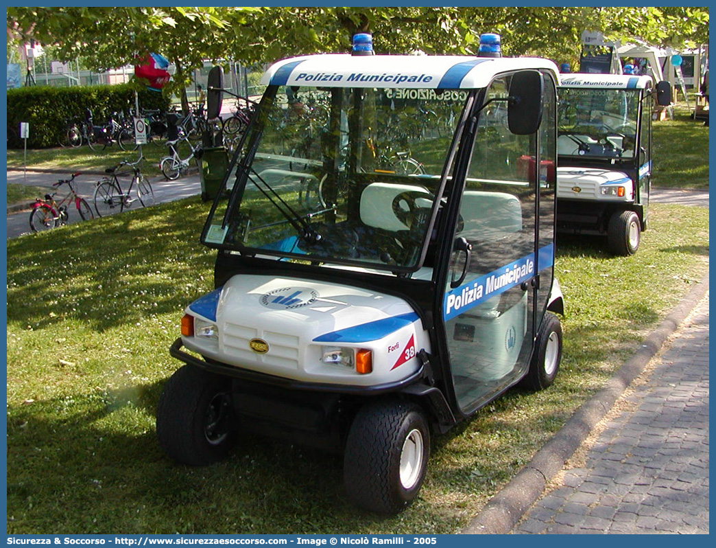 -
Polizia Municipale
Comune di Forlì
Nucleo Vigilanza di Quartiere
Veicolo Elettrico
Parole chiave: Polizia;Locale;Municipale;Forlì;Veicolo;Veicoli;Elettrico;Elettrici;Vigili;Vigilanza;Quartiere