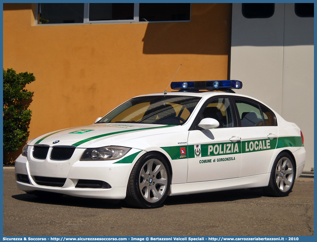 Polizia Locale YA652AJ
Polizia Locale
Comune di Gorgonzola
Bmw Serie 3 E90 restyling
Allestitore Bertazzoni S.r.l.
Parole chiave: Polizia;Locale;Municipale;Gorgonzola;Bmw;Serie 3;E90;E 90;Bertazzoni