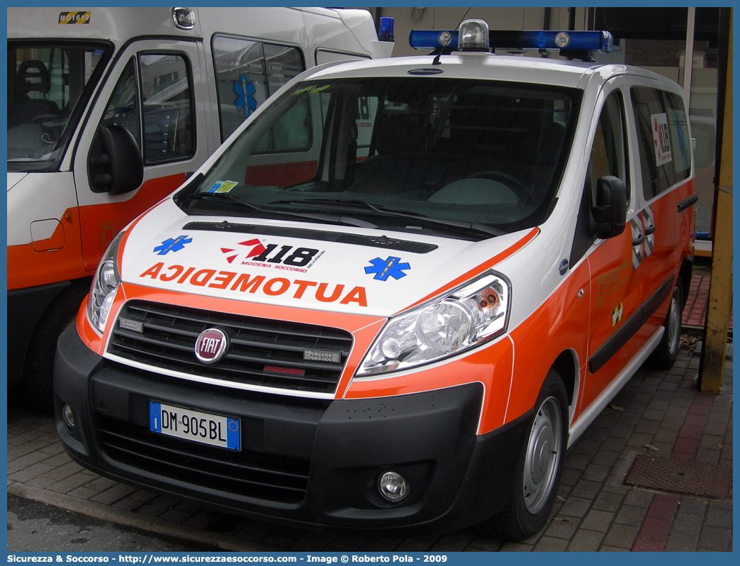 MO 1610
118 Modena Soccorso
Fiat Scudo IV serie
Allestitore Aricar S.p.A.
Parole chiave: 118;Modena;Soccorso;Automedica;Automedicalizzata;Auto Medica;Auto Medicalizzata;Fiat;Scudo;Aricar