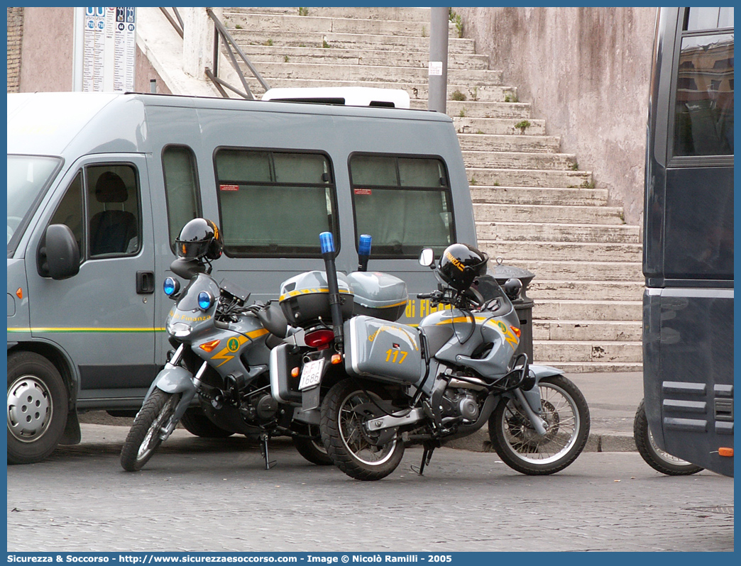 GdiF 11686
Guardia di Finanza
Aprilia Pegaso
Parole chiave: GdiF;G.D.F.;GDF;Guardia;di;Finanza;Aprilia;Pegaso;11686