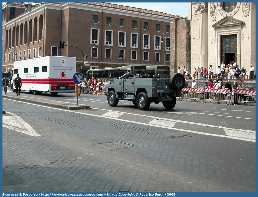 GdiF 139AY
Guardia di Finanza
Iveco 40-10WM "VM90"
Parole chiave: GdiF;G.D.F.;GDF;Guardia di Finanza;Iveco;40-10WM 