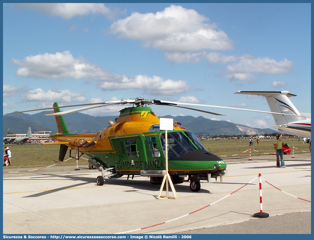 MM81449 / GdiF 142
Guardia di Finanza
R.O.A.N. Componente Aerea
Agusta A109A II
Parole chiave: GdiF;G.D.F.;GDF;Guardia di Finanza;R.O.A.N.;ROAN;Componente Aerea;Agusta;A109A II;142