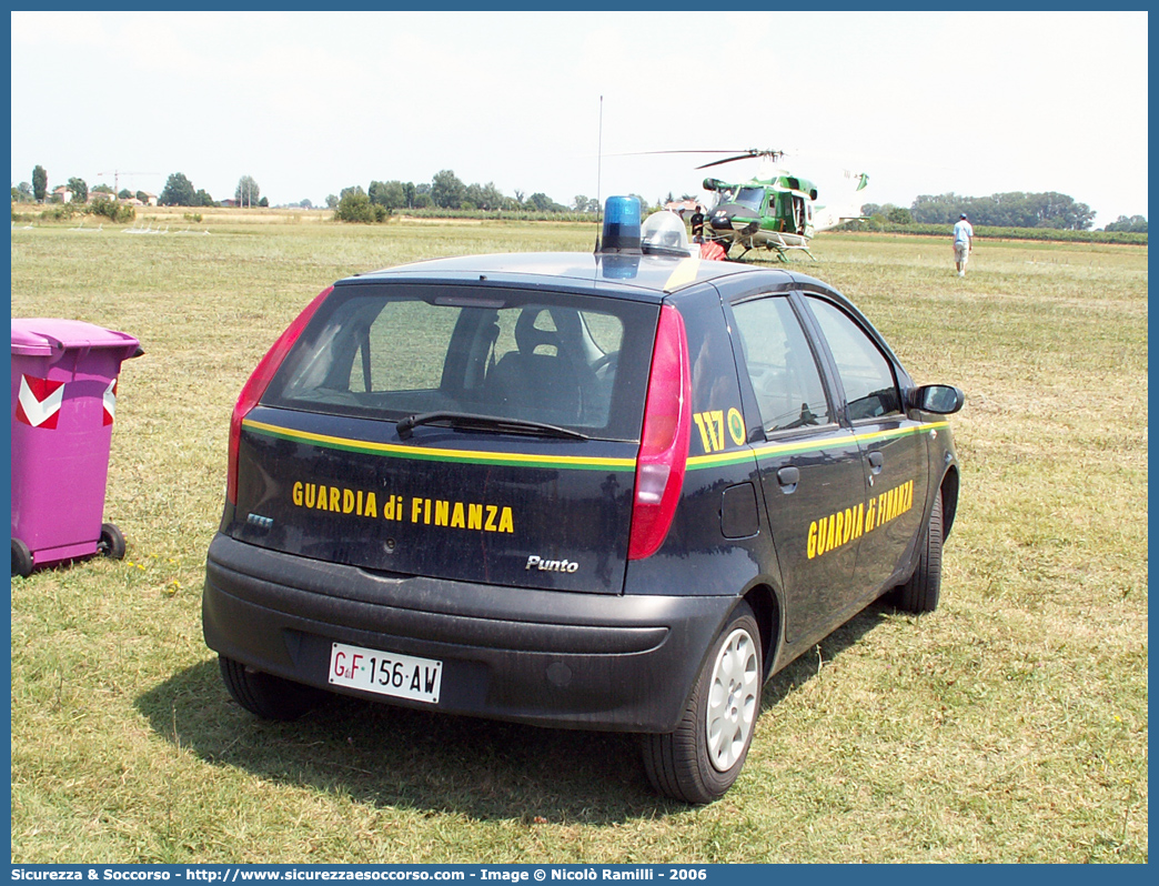 GdiF 156AW
Guardia di Finanza
Fiat Punto II serie
Parole chiave: GdiF;G.D.F.;GDF;Guardia di Finanza;Fiat;Punto II serie;156AW