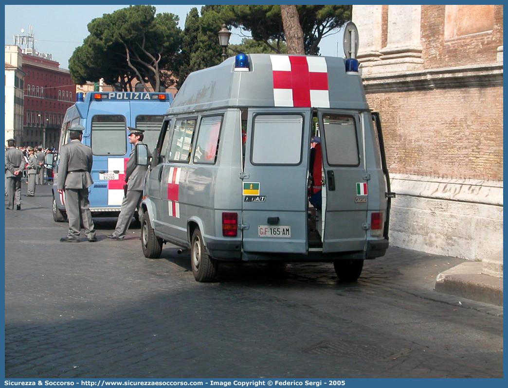 GdiF 165AM
Guardia di Finanza
Servizio Sanitario
Fiat Ducato I serie restyling
Parole chiave: GdiF;G.D.F.;GDF;Guardia di Finanza;Ambulanza;Fiat;Ducato I serie restyling;165AM