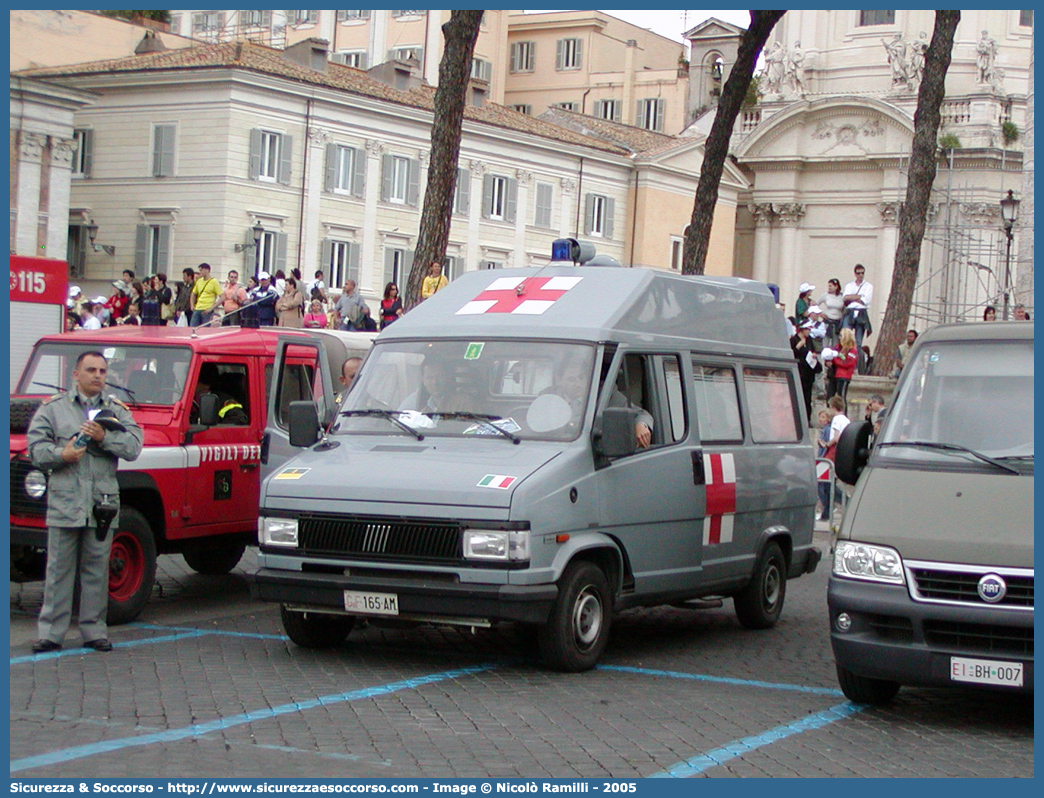 GdiF 165AM
Guardia di Finanza
Servizio Sanitario
Fiat Ducato I serie restyling
Parole chiave: GdiF;G.D.F.;GDF;Guardia di Finanza;Ambulanza;Fiat;Ducato I serie restyling;165AM